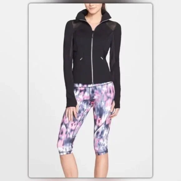 Zella Double Mesh Workout Track Jacket Purple size XL Slimming Cooling - Picture 9 of 16